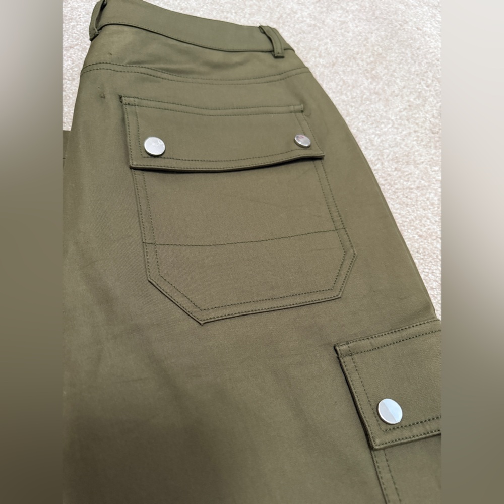 Michael Kors Collection - Spruce Cotton Crop Flare Cargo Pant - size 4 - NWT - Picture 16 of 16